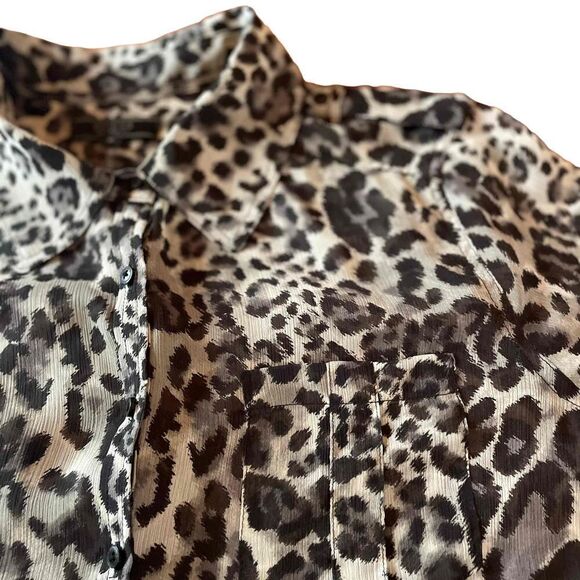 Guess Long Sleeve Leopard Print Button-Down Blouse SZ M - Picture 5 of 10